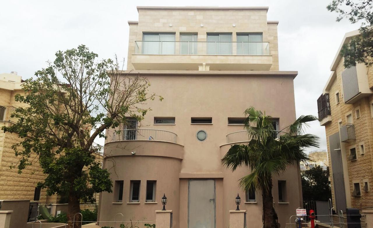 Rothschild 1929 Luxury Apartments Hotel Haifa Exterior photo